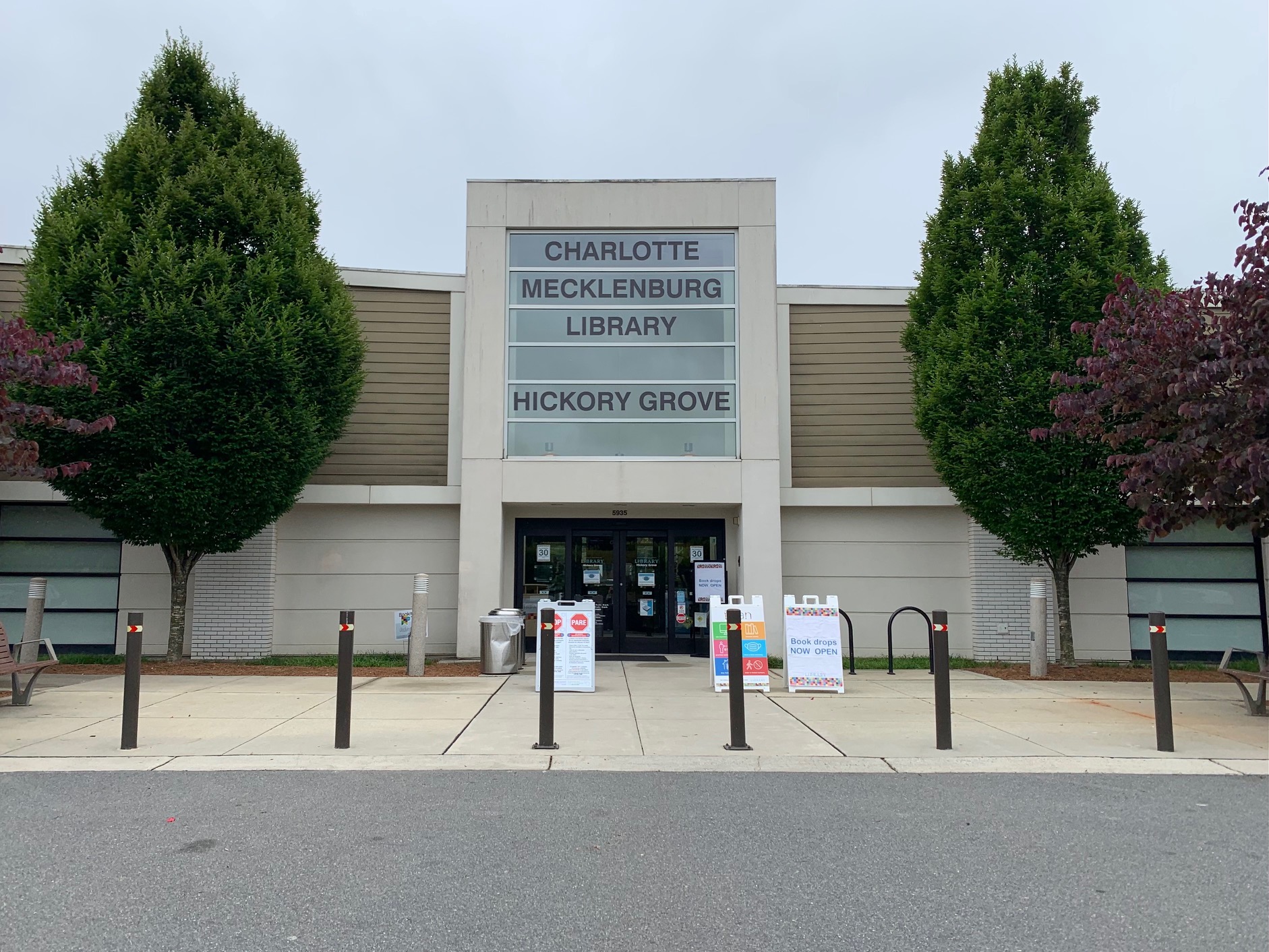 Hickory Grove Charlotte Mecklenburg Library