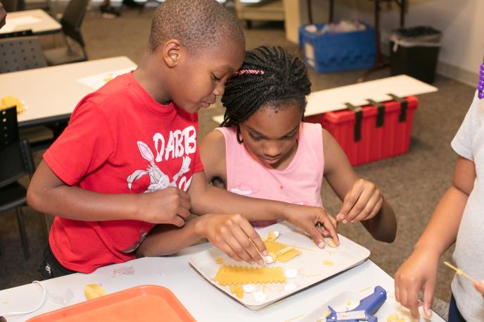 Explore fun activities during Summer Break including a fun summer stories program, a reading challenge and content from our Digital Branch. Explore fun activities during Summer Break including a fun summer stories program, a reading challenge and content from our Digital Branch.