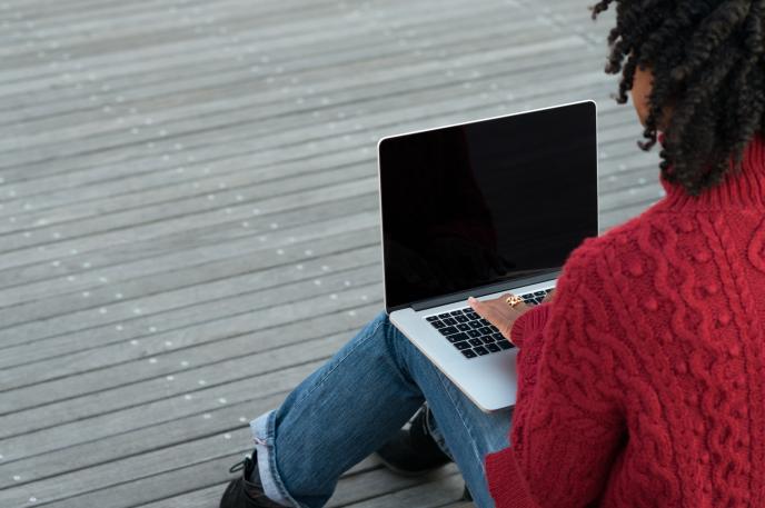 Need help navigating the Charlotte Mecklenburg Library digital resources? Need help navigating the Charlotte Mecklenburg Library digital resources?